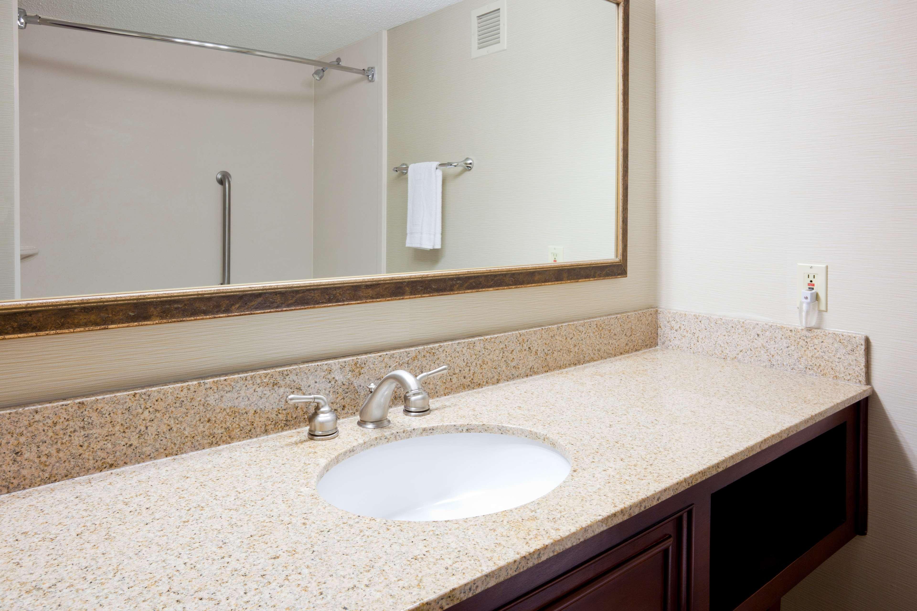Best Western Plus St. Paul North/Shoreview Exterior foto
